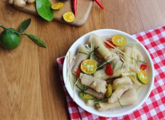 Chân gà ngâm sả ớt chua ngọt cho ngày cuối tuần