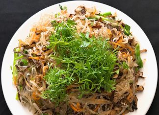 Miến xào chay ngon miệng cho ngày rằm